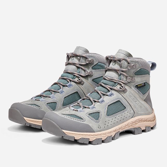 7553 Vasque Women's WP Hiking Boot in Teal