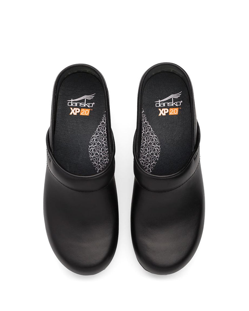3950-470202 Dansko XP 2.0 Pull Up Black